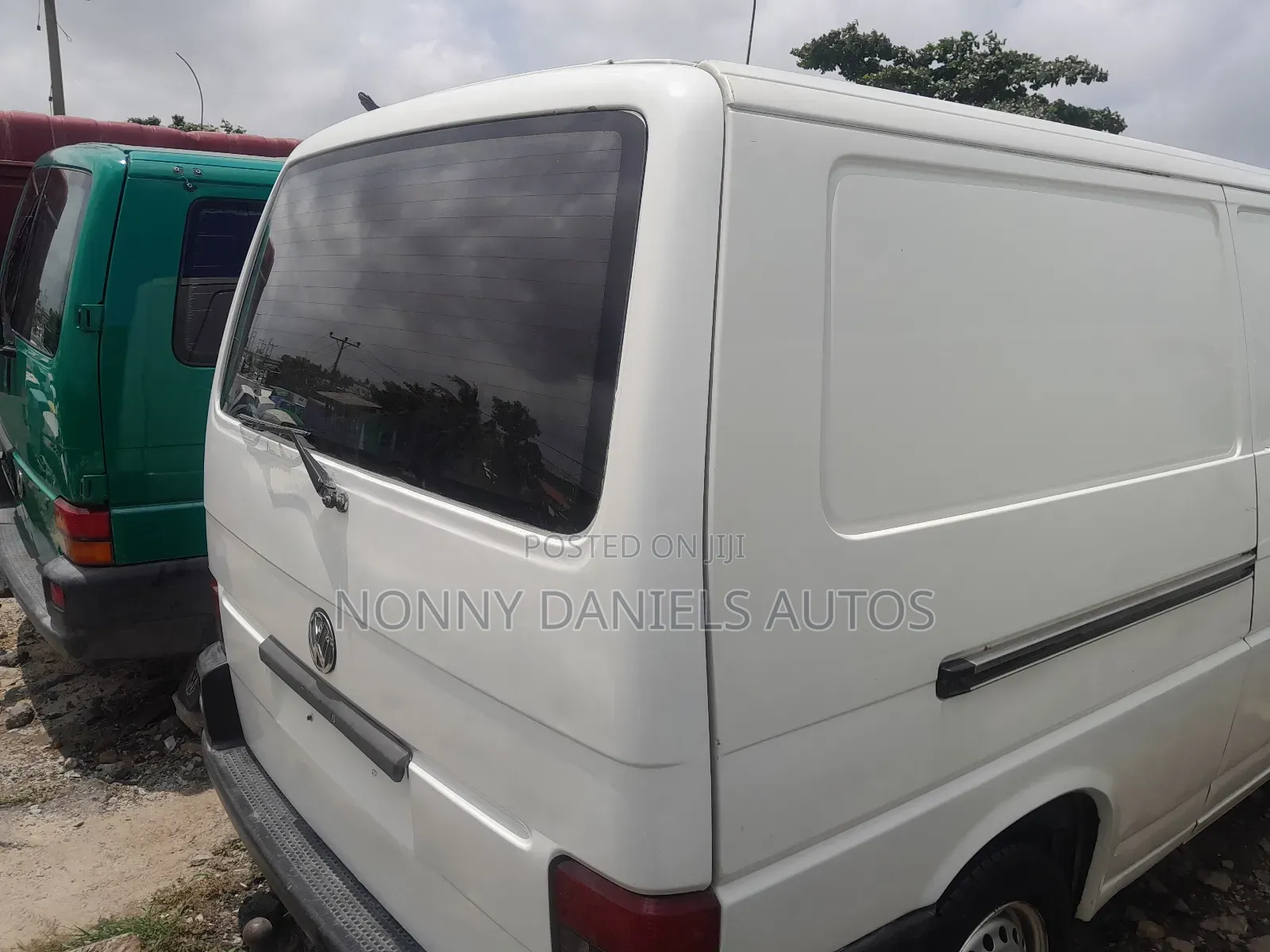 Volkswagen Transporter 2004 White