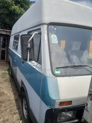 Volkswagen LT 2000 White