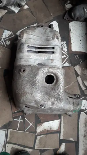 Direct Tokunbo Engine Catalyst for Toyota Rav4 4 Sensors