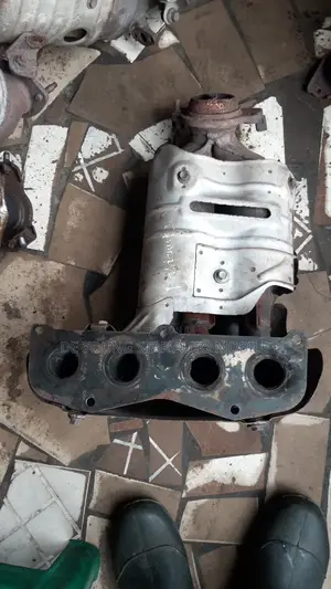 Direct Tokunbo Engine Catalyst for Toyota Rav4 4 Sensors