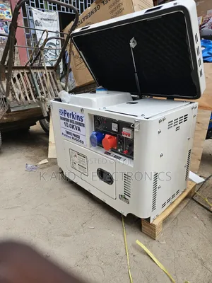 Perkins 10kva Diesel Soundproof Generator 100%Copper Wire