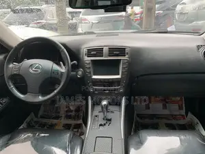 Lexus IS 2008 Silver