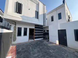 3bdrm Duplex in Ikota for sale