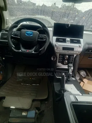 2024 Steering Wheel Toyota Prado and Android Screen Kit