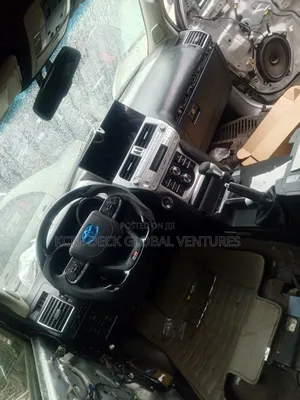 Available Prado Kit Steering Wheel and Android Screen