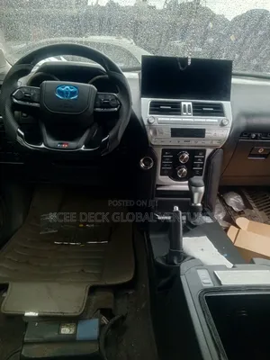 Prado Kit Steering Wheel and Android Screen 2024