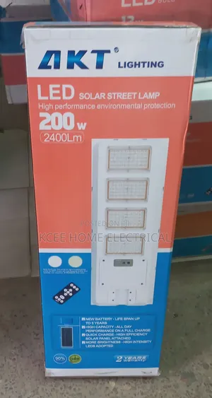200w Akt All-in-One Solar Street Light With Remote Sensor