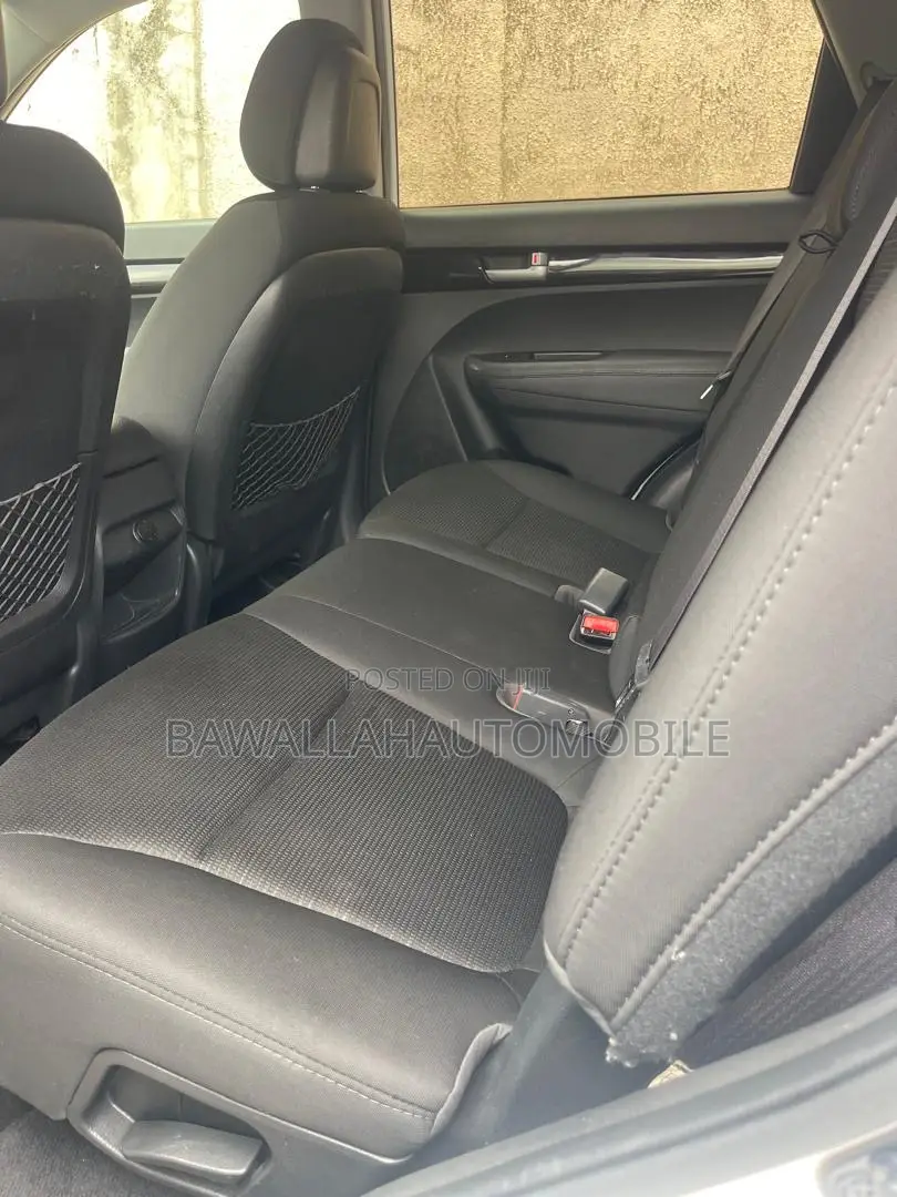 Kia Sorento 2015 White