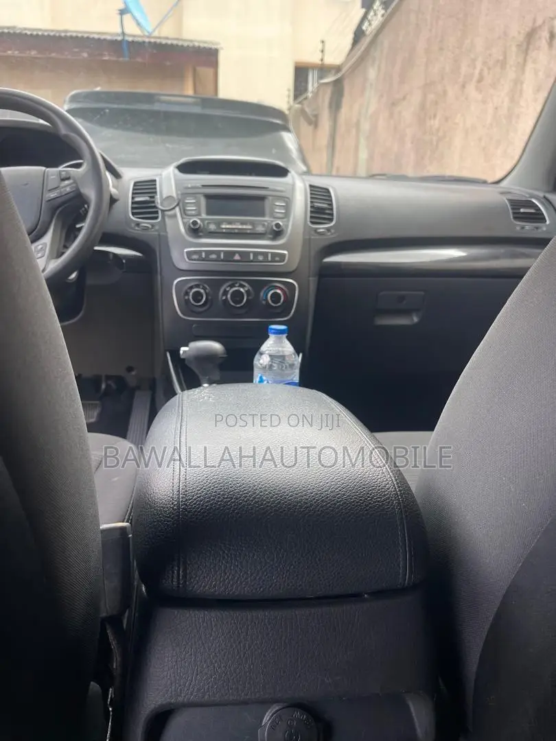 Kia Sorento 2015 White