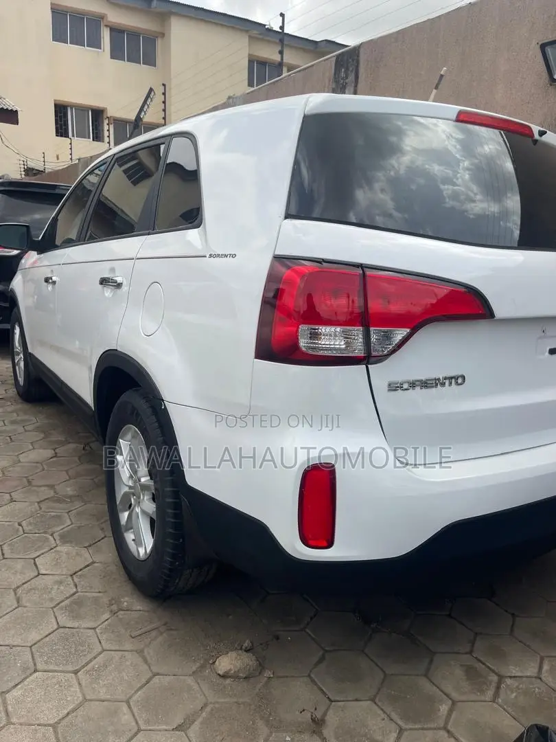 Kia Sorento 2015 White