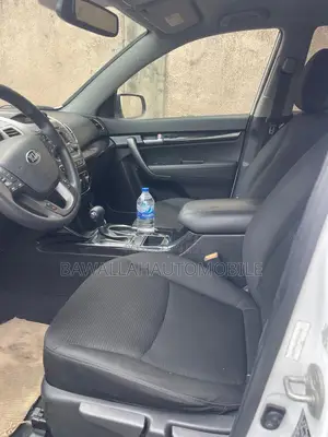 Kia Sorento 2015 White