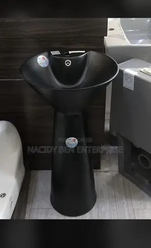 Freestanding Ceramic Washand Basin