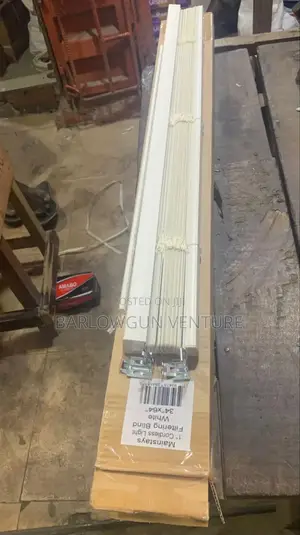 Filtering Blind White Cordless Light