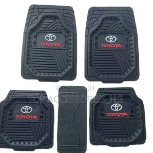 Toyota Rubber Cup Mat