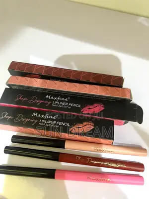 Lipliner Pencil Lip Stick Make Up