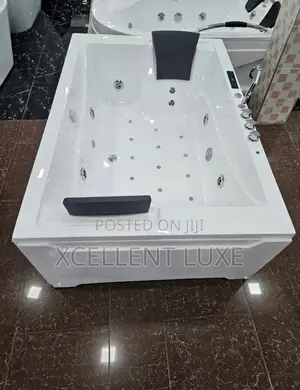 Double Jacuzzi Square With 1hp Pump