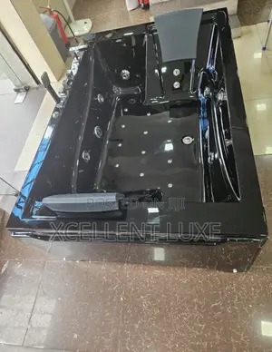 Black Double Jacuzzi Square Shape