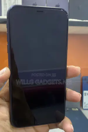 Apple iPhone 11 64 GB Black