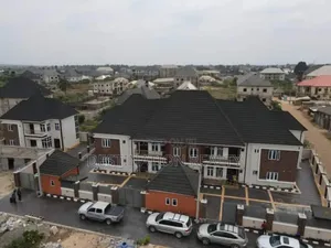 2bdrm Block of Flats in Owerri for sale