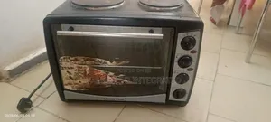 Electric Oven With Hot Plate Cooking Burners