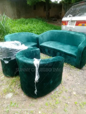 Sofa Bucket Chair Set in Abeokuta
