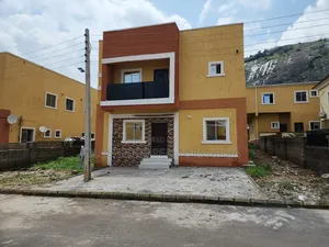 5bdrm Duplex in Kubwa for sale