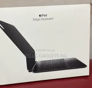 iPad Pro M4 Magic Keyboard
