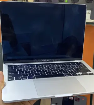 Laptop Apple MacBook Pro 2020 16GB Apple M1 SSD 1T