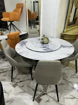Round Dining by 4