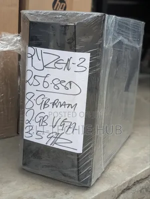 Desktop Computer 8GB AMD Ryzen 3 SSD 256GB