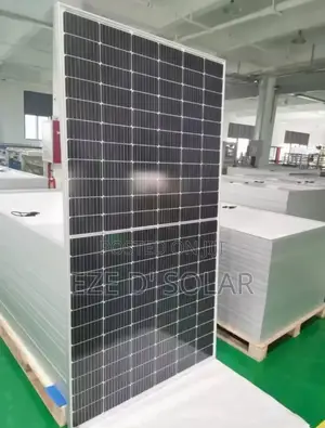High Voltage 550w Canadian Mono Solar Panel