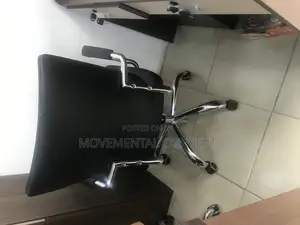 Stripped Black Executive Office Swivel Chair