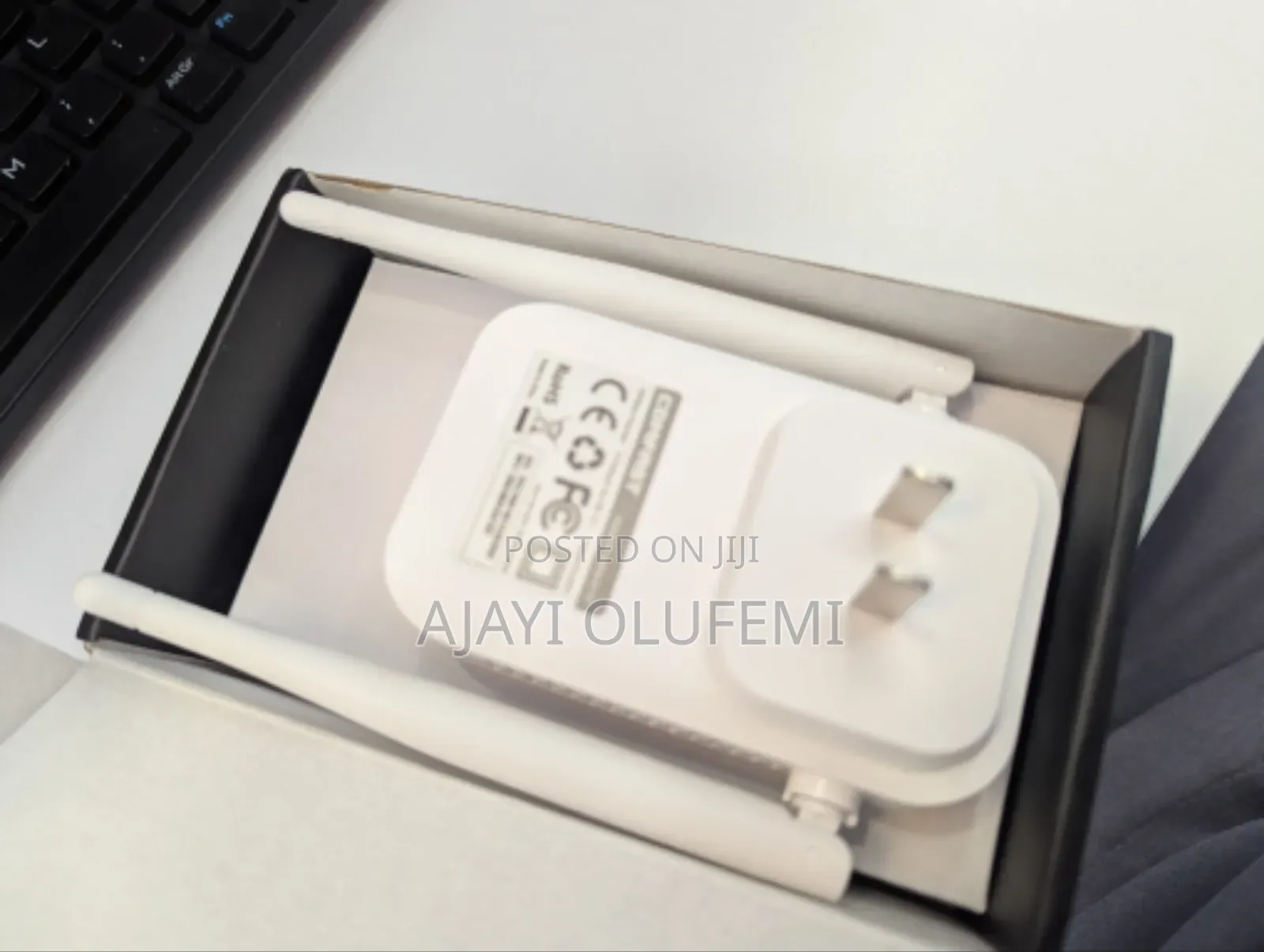 Comfast (Newfast) 300mbps Wifi Extender.