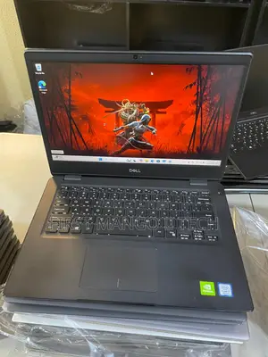 Laptop Dell Latitude 3400 16GB Intel Core i7 SSD 256GB