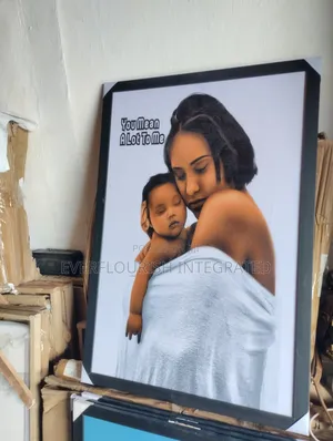 Beautiful Wall Frame Artwork Mother and Child