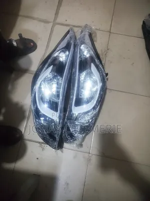 Head Light Hyundai Elentra
