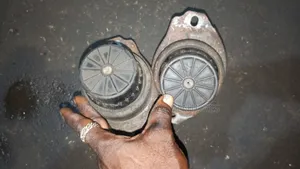 Engine Mount for Range Rover Vouge 2006/2010