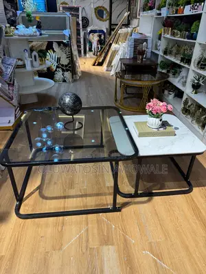 Luxury Stylish Glass Center Table