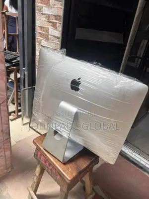 Desktop Computer Apple iMac 8GB Intel Core I5 SSD 128GB