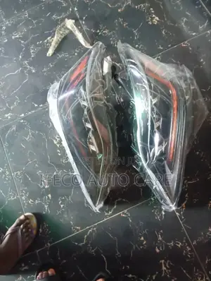 Latest Model Conversion Headlamp Es 350 2008-2010