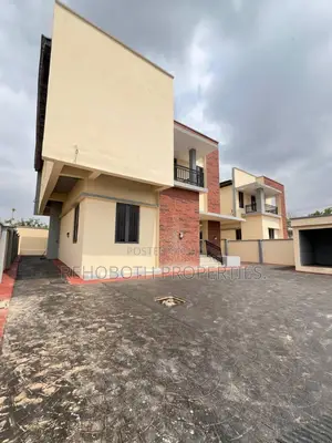 3bdrm Duplex in Plaintation More, Ibadan for sale