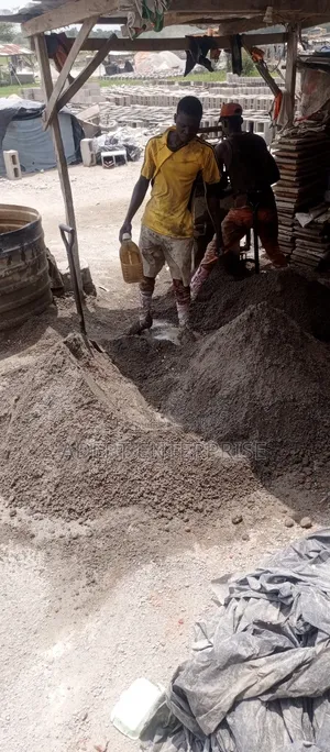 Machine Vibrated