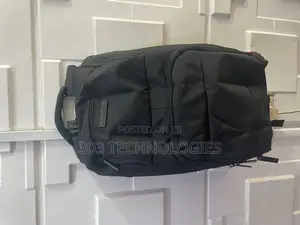 Kenneth Cole Bag