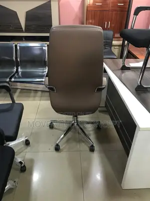 Brown Super Executive Office Leather Swivel Chair
