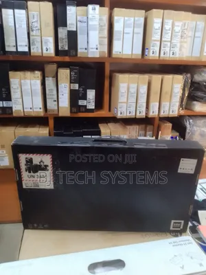 New Laptop HP Envy 17 32GB Intel Core I7 SSD 1T