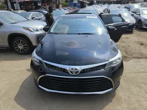 Toyota Avalon Limited FWD Sedan (3.6L 6cyl 6A) 2016 Black