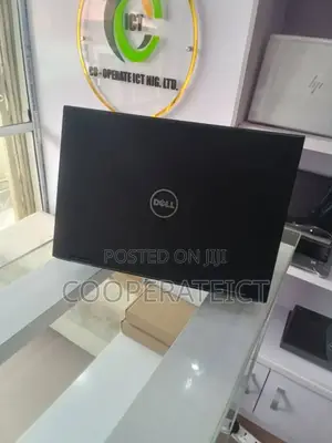 Laptop Dell Latitude 3390 8GB Intel Core I5 SSD 256GB