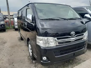 Toyota HiAce 2011 Black