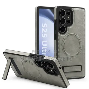Samsung S25 Ultra Leather Case With Magsafe and Kickstand