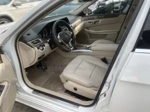 Mercedes-Benz E350 Base 4Matic Sedan AWD (3.5L 6cyl 7A) 2015 White